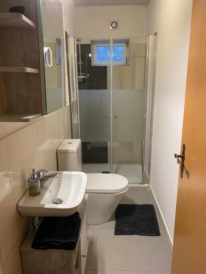 Haus Monika In Saarholzbach Apartment เมทท์ลาค ภายนอก รูปภาพ
