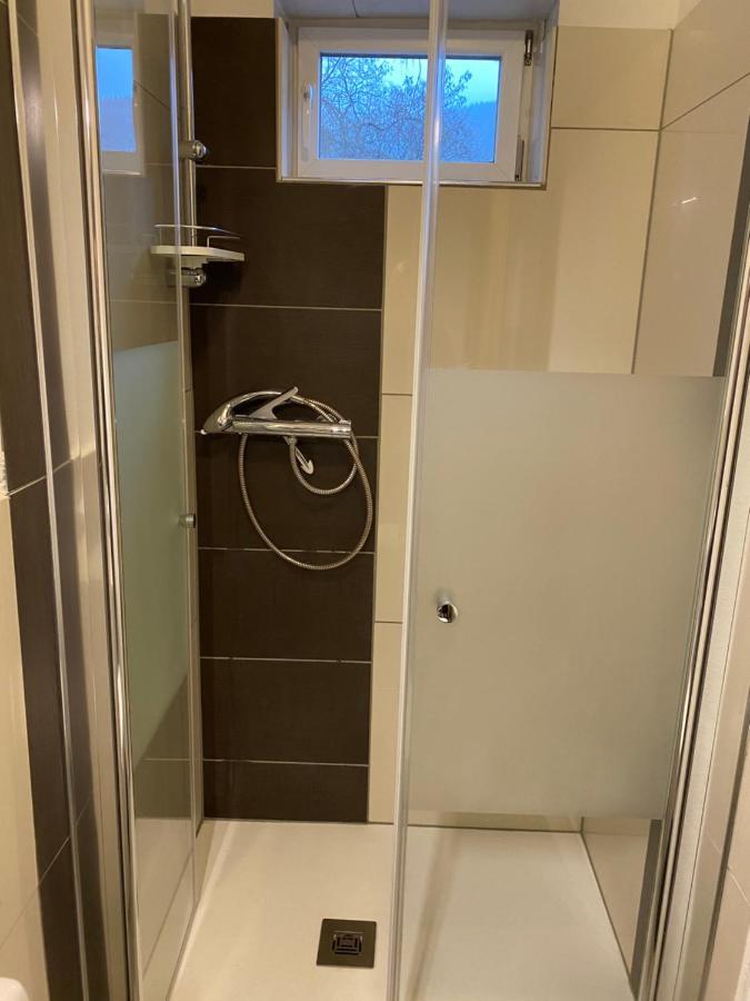 Haus Monika In Saarholzbach Apartment เมทท์ลาค ภายนอก รูปภาพ