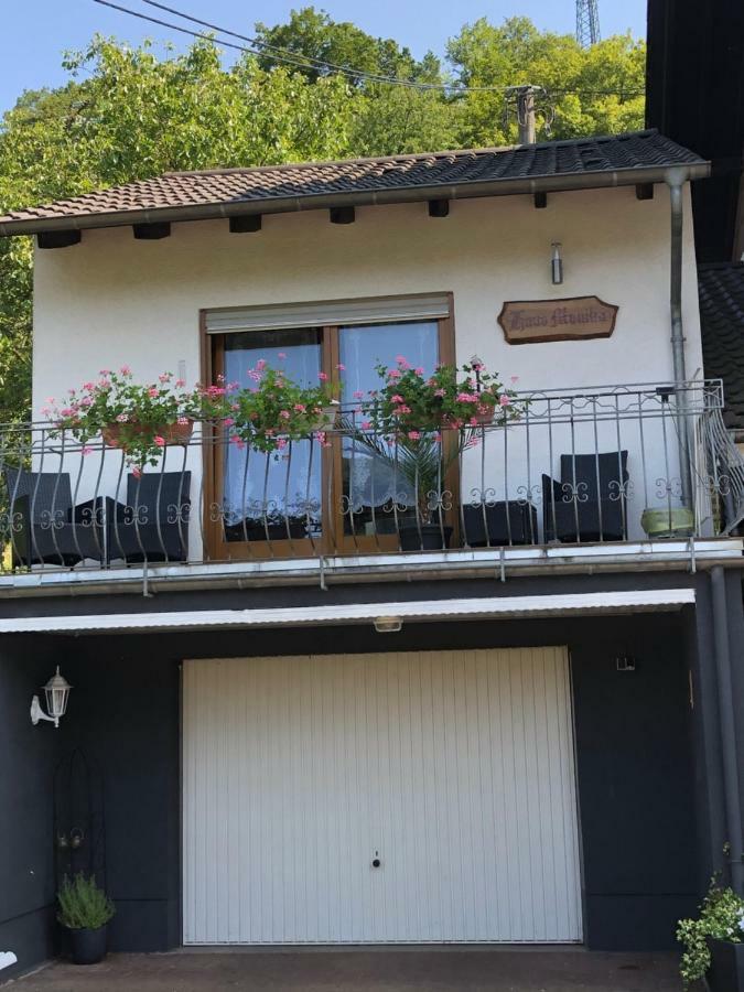 Haus Monika In Saarholzbach Apartment เมทท์ลาค ภายนอก รูปภาพ